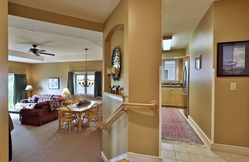 Ludlow Condo | Direct Ski Access at Solitude Condo with Family-Friendly Amenities