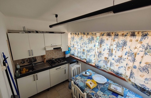 Campobello di Mazara House | Seaside Retreat: Cozy Two-Room Apartment for Families