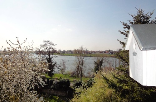 Ladenburg Apartment | Idyllic Stay on the Neckar: Guest Rated 9.8 with Pool
