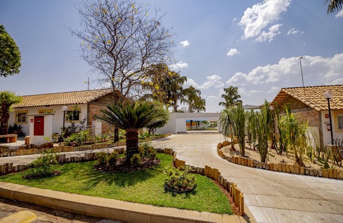 Caldas Novas Apartment | Experience diRoma Resort with Access to Acqua Park Fun