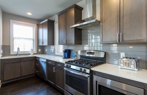 South Nashville House | Budget-Friendly Home Steps from Downtown & MLS Stadium