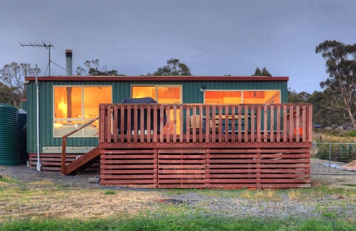Alonnah House | Explore Bruny Island Holiday Accommodation with Ocean Views