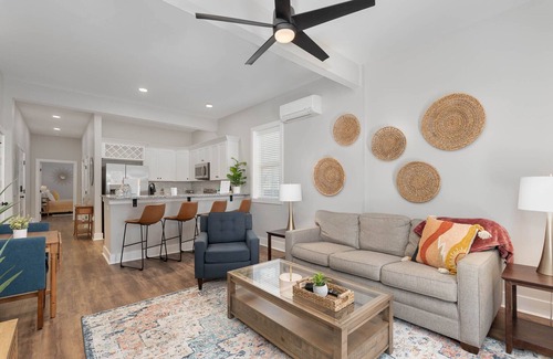 Fuquay-Varina Condo | Explore Downtown Fuquay from Our Cozy Condo Retreat