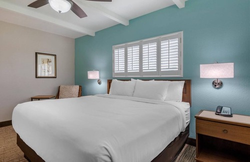 Jekyll Island Hotel | Discover Jekyll Island from a Charming Retreat | Pool, Free Breakfast & Parking