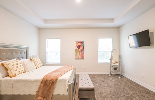 Palm Bay House | Experience Palm Bay: Stay in a Beautiful 4-Bed Home