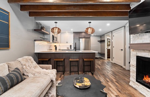 Duluth Apartment | Experience Tranquility: Your Ideal Hidden Retreat Awaits