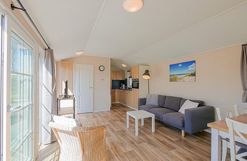 Callantsoog House | Experience Nature and Comfort at Chalet Park Luttikduin