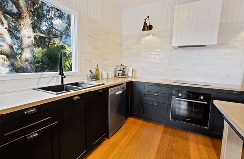 Metung House | Experience Relaxation and Adventure at Our Country Retreat