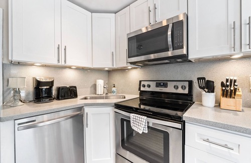 Riverside Park House | Discover Your Ideal Retreat in Fort Lauderdale