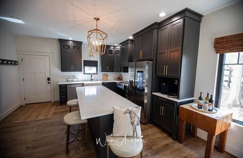 Midway House | Premier KY Cottage Near Keeneland & Bourbon Tours