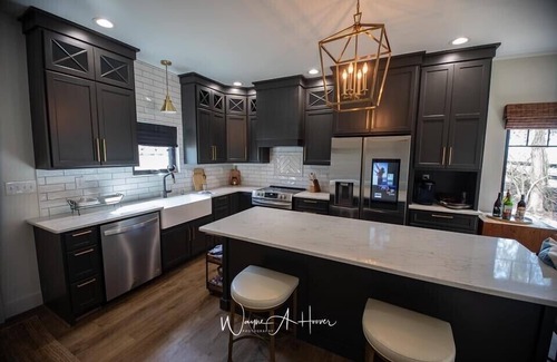 Midway House | Premier KY Cottage Near Keeneland & Bourbon Tours