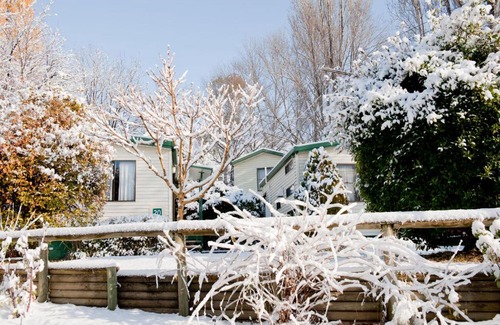 Jindabyne Resort | Delightful Discovery Parks - Jindabyne with Hot Tub Access