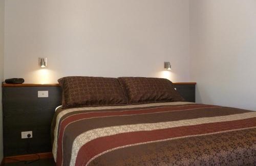 Lansdowne Apartment | Inviting Discovery Parks - Katherine: Family-Friendly Retreat