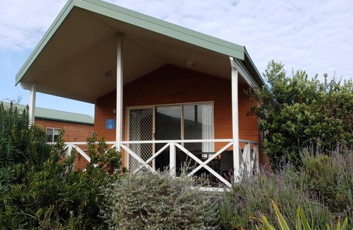 Pambula Beach Hotel | Relaxing Getaway at Discovery Parks - Pambula Beach