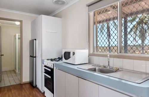 Port Hedland Other | Discover Family-Friendly Comfort at Discovery Parks - Port Hedland
