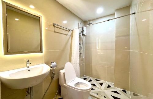 Thanon Phaya Thai Apartment | Family-Friendly DiscoveryHome5 Near Pratunam Market