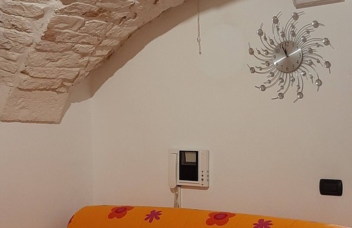 Putignano Apartment | Romantic Rustic Retreat: Unique Relaxation Awaits You