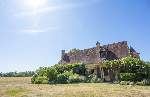 Sarlat-la-Caneda House | Elegant Manor House for 13 with Pool and Tennis Facilities