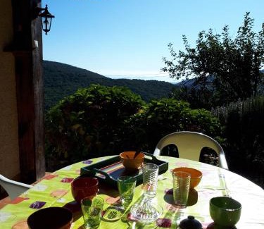 Isolaccio-di-Fiumorbo Ski Chalet | Tranquil Oceanfront Retreat between Sea and Mountains