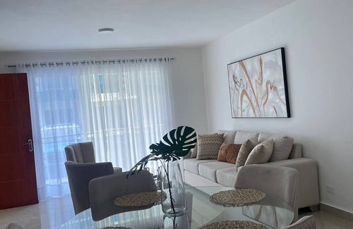 Moca Apartment | Stylish Stay with Culinary Delights for Families