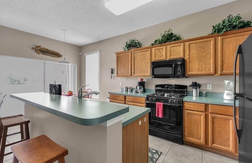 Esprit House | Discover Disney Destination on Golf Course with Pool & Spa