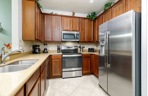 West Kissimmee Condo | Perfectly Located Disney Dreamin' Resort with Premier Amenities