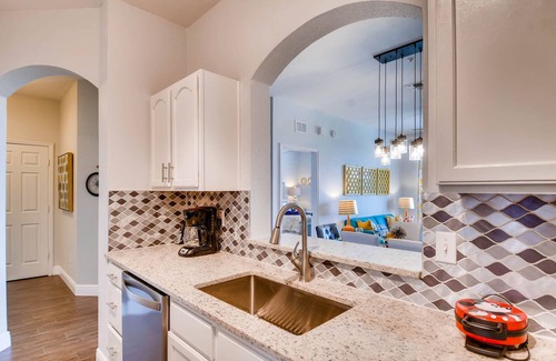 Crestwynd Bay Condo | Experience Disney Fireworks from a Cozy Windsor Hills Condo