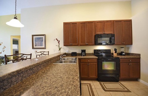 Veranda Palms House | Veranda Palms Home: Pool, Gym, and Near Major Theme Parks