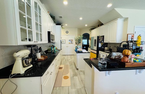 Ocoee House | Disney/Universal/SeaWorld House with FREE WIFI, Private Pool, Gated Community