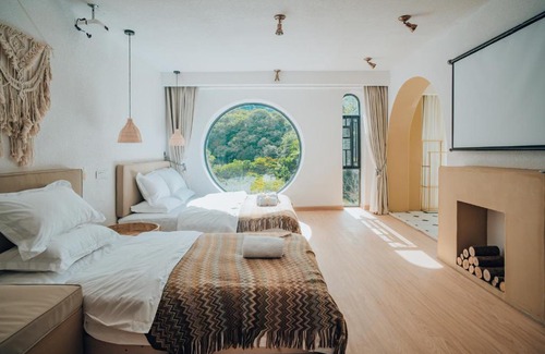 Shenzhen House | Experience Wild Luxury at Distant Mountain Forest Homestay