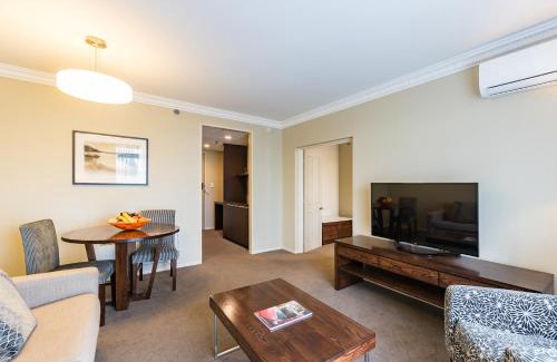 Rotorua Hotel | Discover Distinction Hotel Rotorua: Family-Friendly Getaway