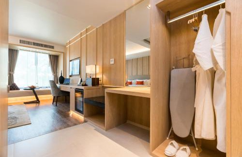 Srisa Chorakhe Noi Hotel | Relax at Divalux Resort & Spa Bangkok with Free Shuttle
