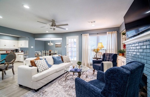 Richardson House | Dive Into Fun: Pool House with Grill + Game Room