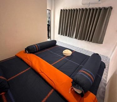 Koh Tao Hotel | Oceanfront Divers House: Family-Friendly Retreat with Views