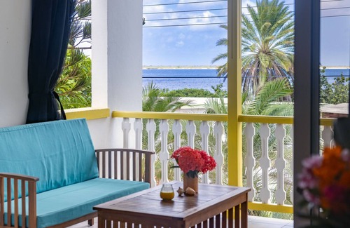 Hato Apartment | Divers Paradise, pet friendly, ocean view one-bedroom apartment