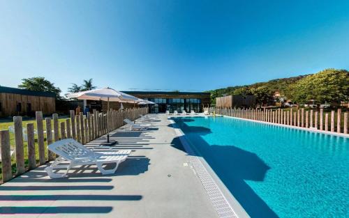 Dives-sur-Mer Resort | Enjoy Oceanfront Bliss at Dives-sur-Mer le Conquérant