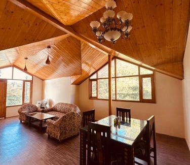 Shimla House | Discover Divine Hills Mashobra: Family-Friendly Retreat
