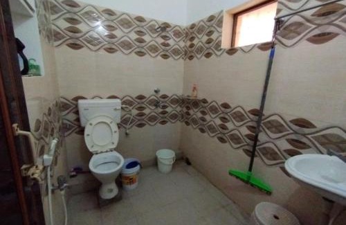 Puri Apartment | Inviting 1 BHK AC Retreat - Divine View at Swarna Bhavan