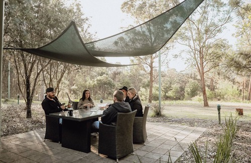 Quorrobolong Apartment | Top-Rated Divinity Apartment - Pet-Friendly Retreat in Hunter Valley