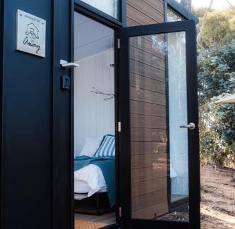 Margaret River House | Unforgettable Stay at Djindarup Retreat - Rated 10/10!