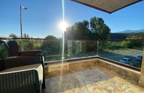 Akcay Villa | Doğayla iç içe konaklama