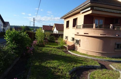 Exincourt House | Pet-Friendly Oceanfront Retreat: do mi si la do ré