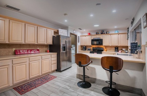 Woods of Shavano House | Elegant 4-Bedroom Retreat with Private Pool & Ocean Views