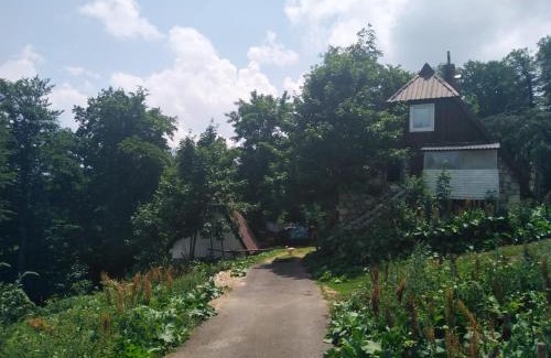 Virak Apartment | Pet-Friendly Getaway at Dobre Vode 2 with Hot Tub & Breakfast