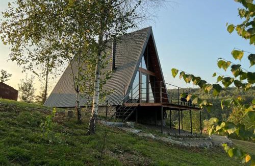 Serednye House | Enchanting Dobrede: Cozy Cabins Nestled in Nature