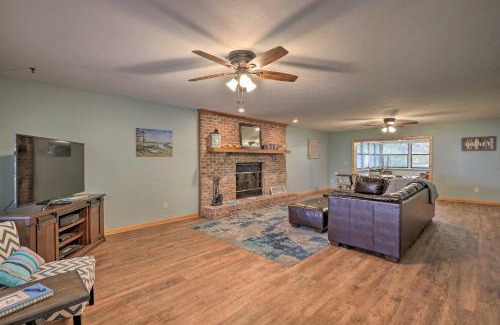 Earleton House | Inviting Waldo Home with Dock on Scenic Santa Fe Lake