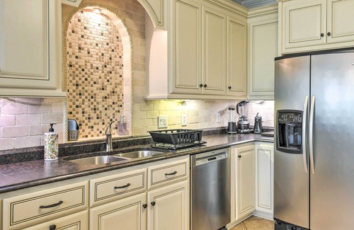 Mount Gilead Villa | Lakeview Grand Mt Gilead Villa with Dock & Spa Amenities