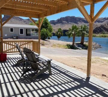Parker Dam House | Waterfront Cottage Retreat with Boat Ramp & Ocean Views