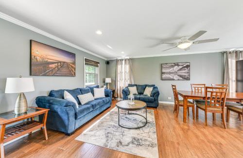 Antioch House | Explore Lakefront Antioch Retreat with Kayaks & Game Room
