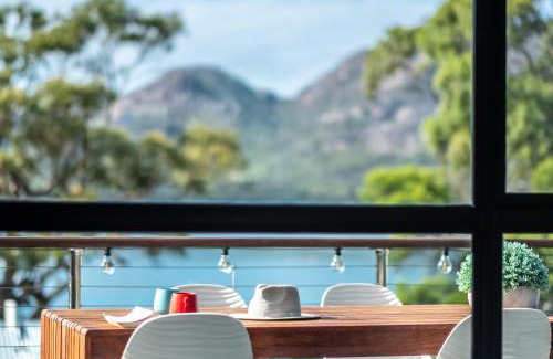 Coles Bay House | Family-Friendly Retreat at Dock of the Bay - 4 Star Stay